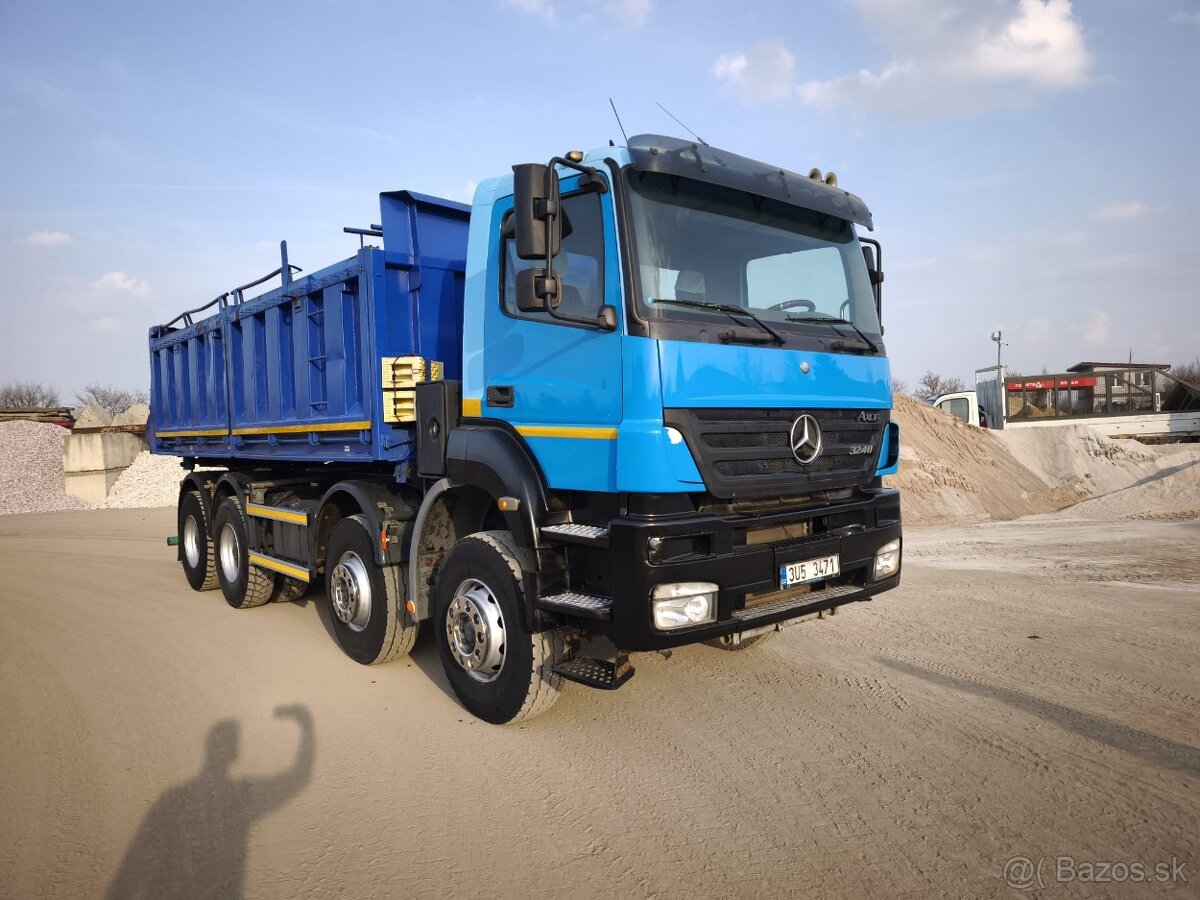 Mercedes Benz Axor 3240 8x4 - 10