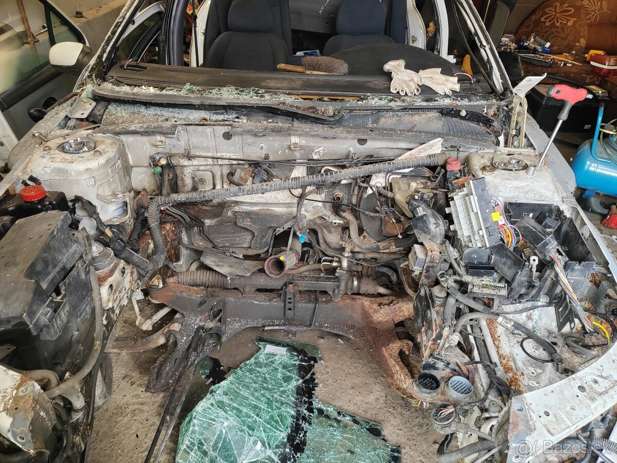 Peugeot 406 diely - 10