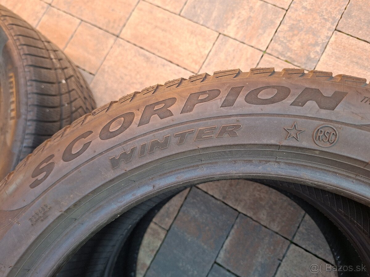 Predám zimné pneu.Pirelli dvojrozmer-R20 - 10