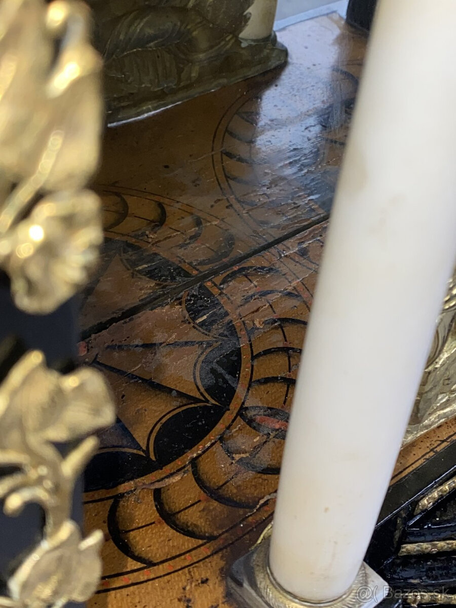 Empírové hodiny - 10