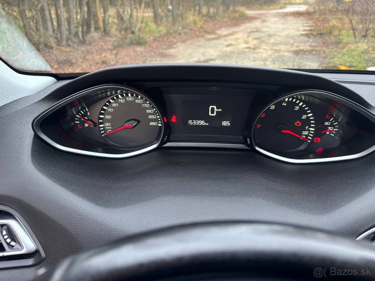 Predám peugeot 308 - 10