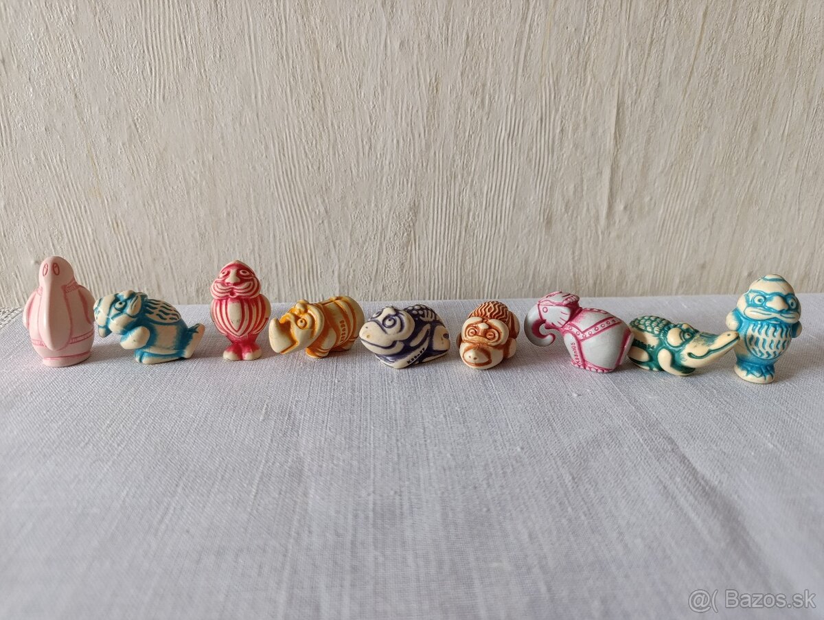 KInder figúrky - 10