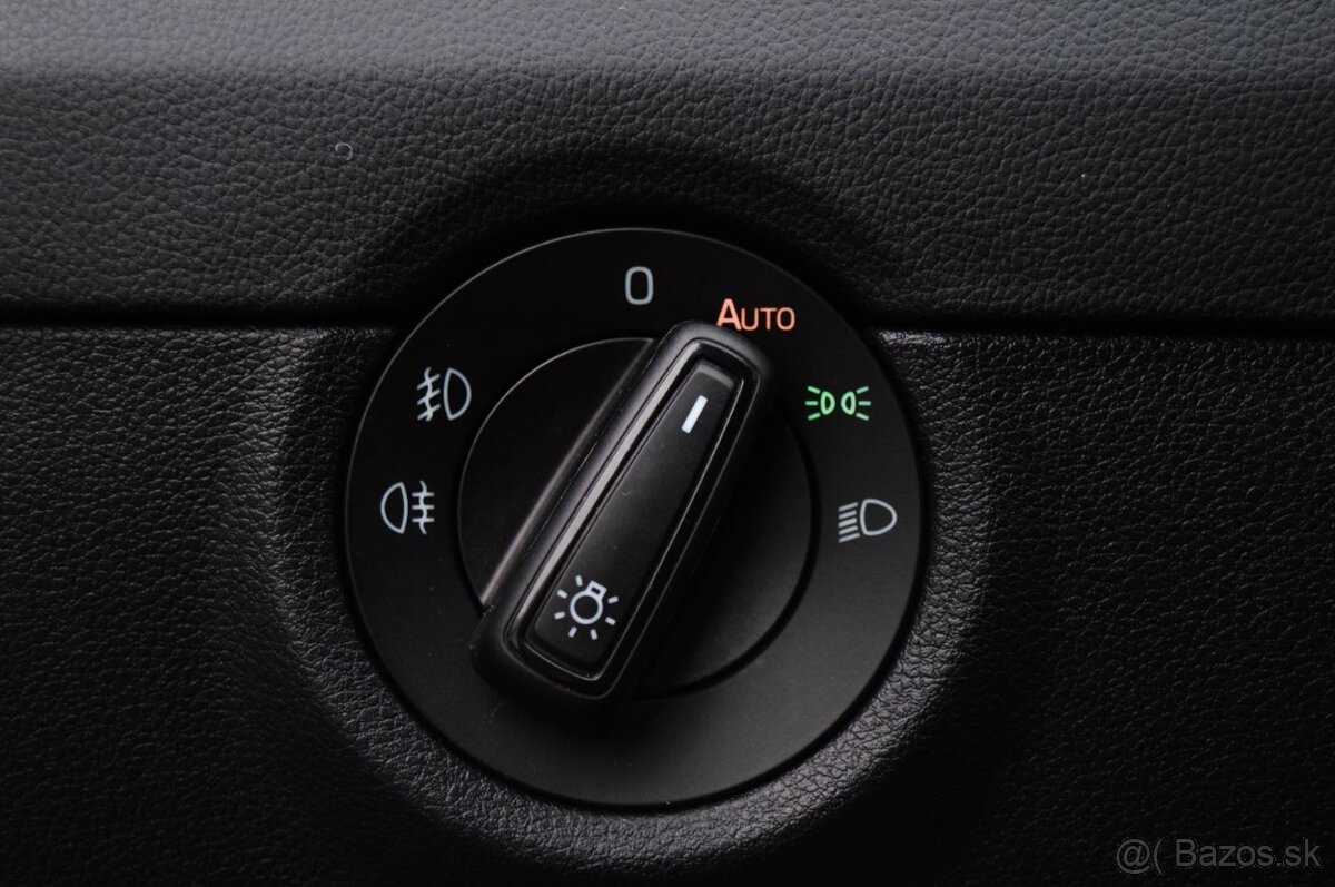 Škoda Octavia 3 Combi 2.0 TDI Style DSG - 10