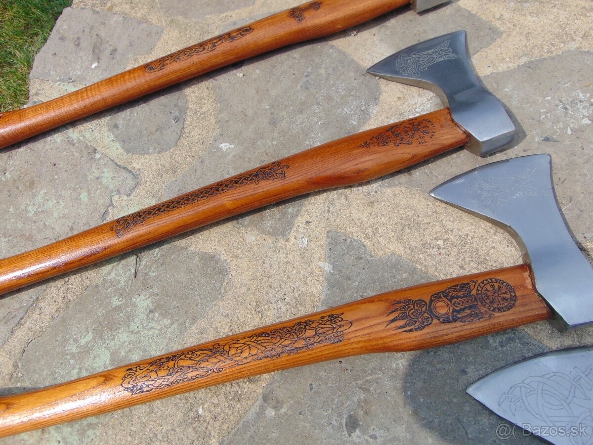 predám viking sekeru s motývmi - 10