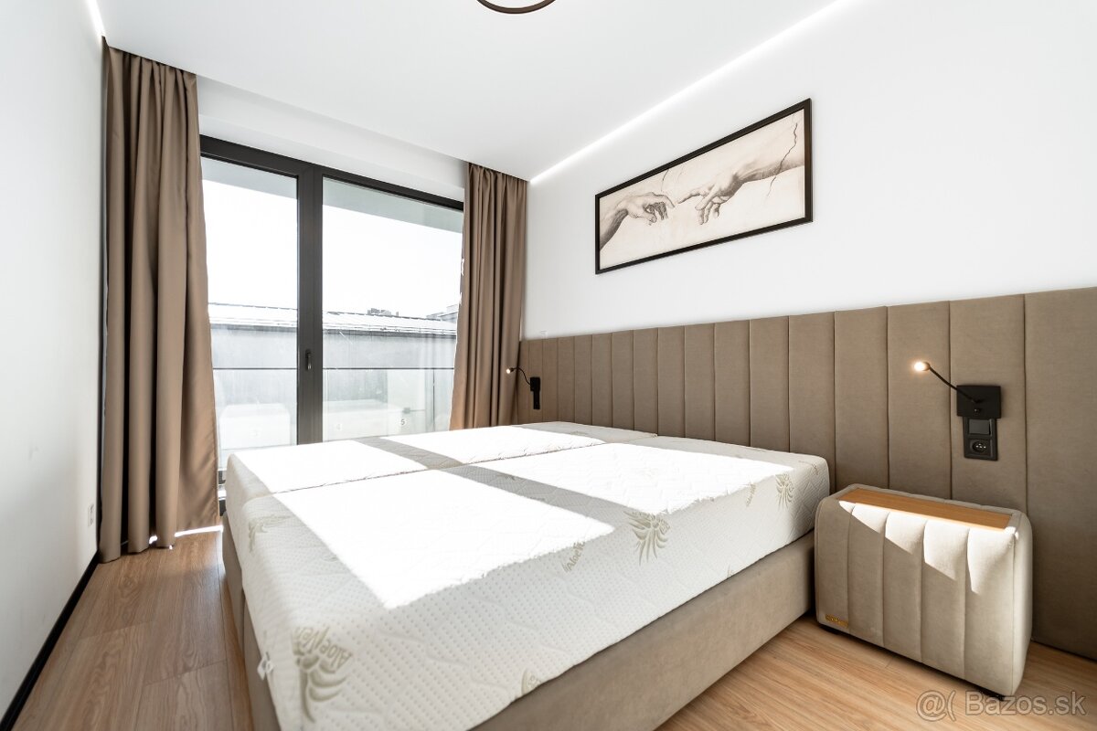 Luxusný 3-izbový Byt s balkónom a garážovým parkovaním - 10
