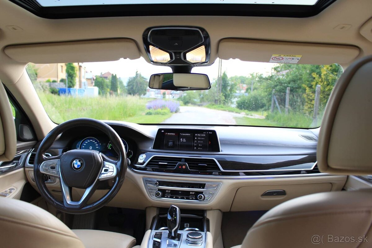 BMW Rad 7 730d xDrive A/T - 10