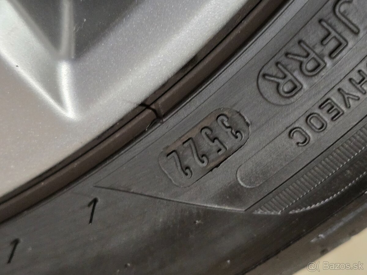Letná Sada Volkswagen Dartford +Zánovné Letné 225/45 R17 - 10