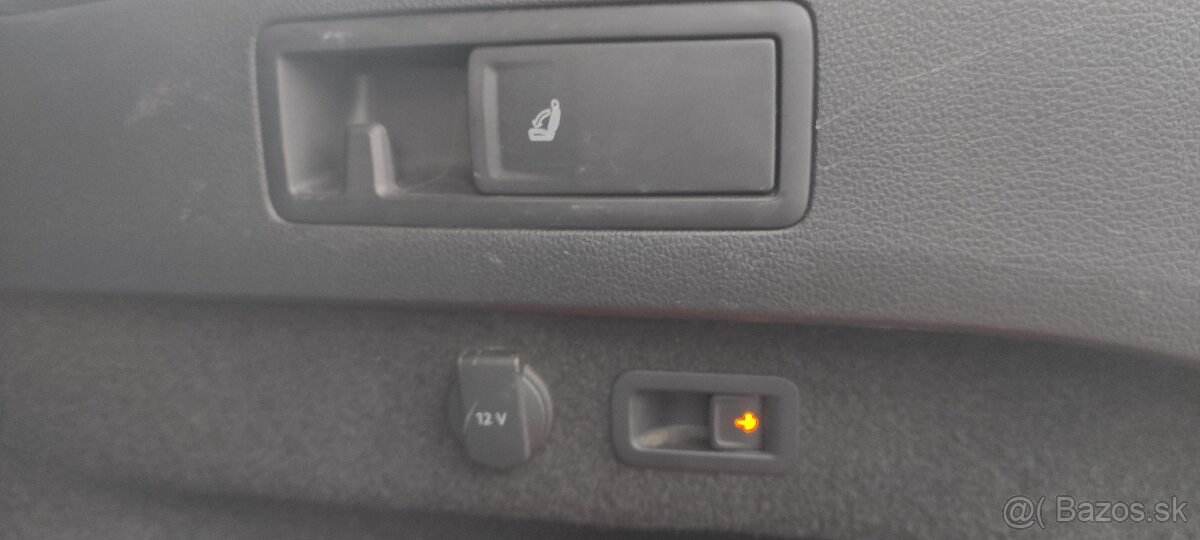 Volkswagen Passat Variant Comfortline 2.0 TDI DSG 4MOTION - 10