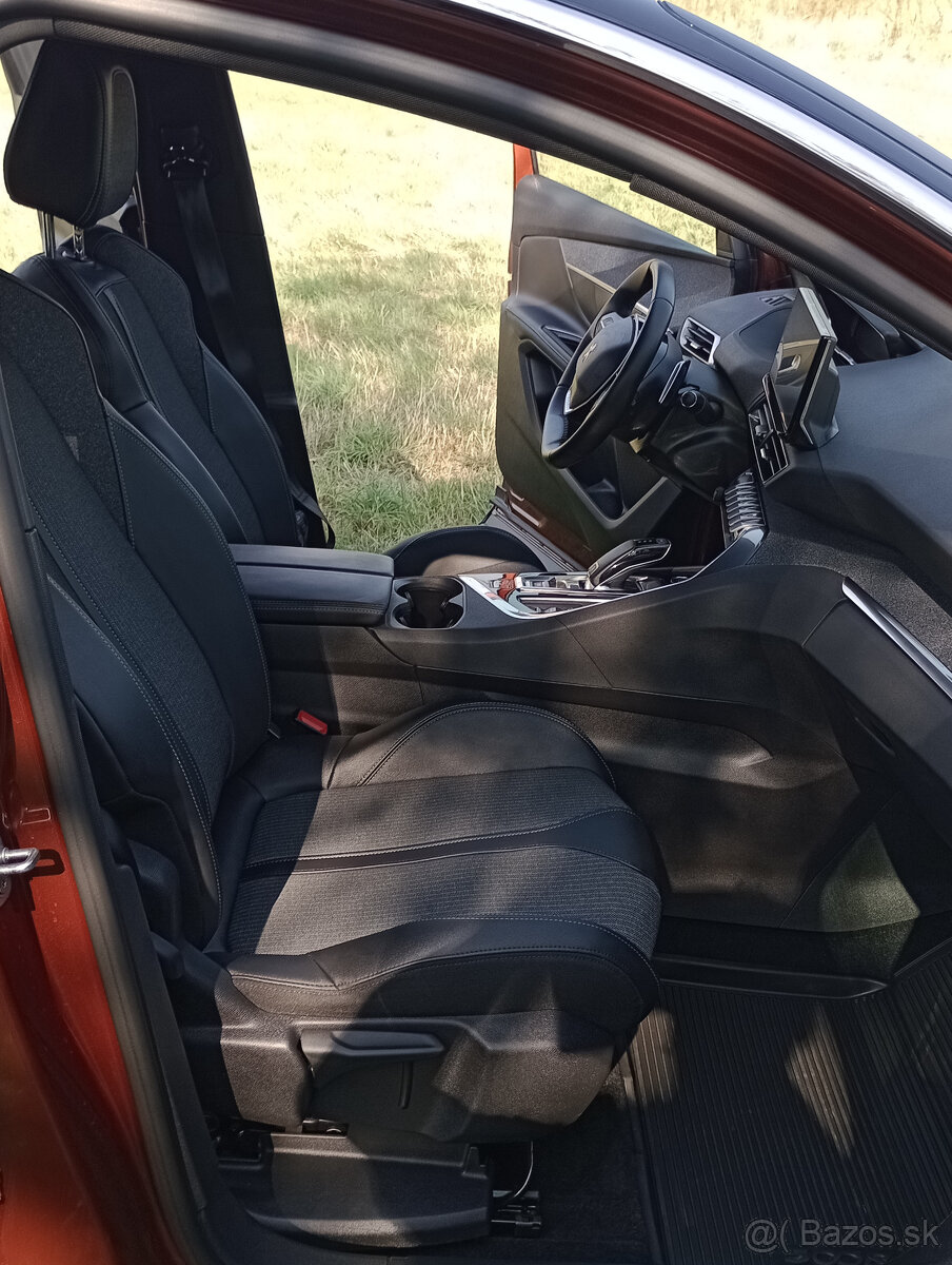 Peugeot 5008_1.5cm3_96kW, automat, 2023 - 10