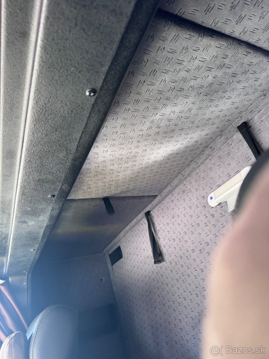 Odťahovy špeciál Mercedes-Benz Sprinter - 10