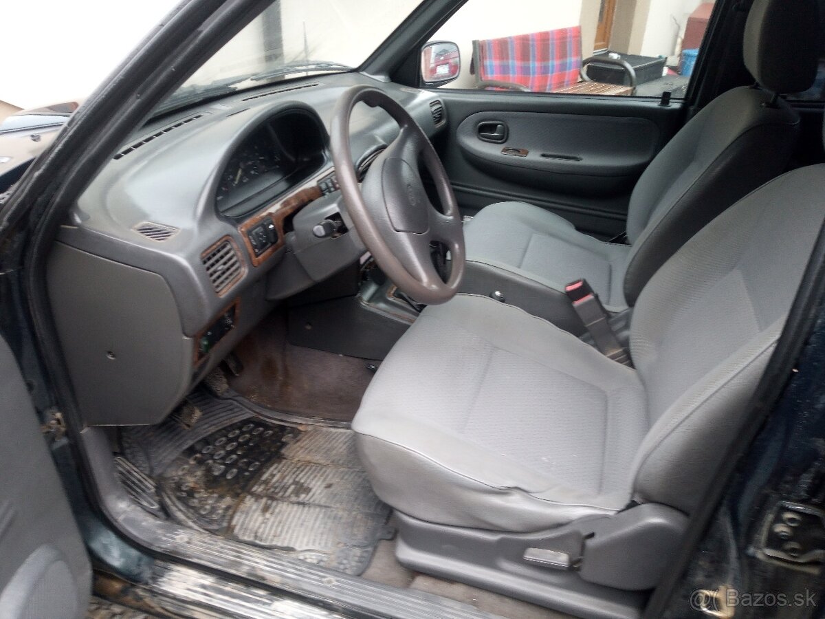 Kia Sportage 1 2,0td 4x4 - 10