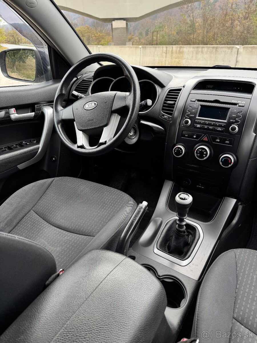 Kia Sorento Sorento 2.2 CRDi 4WD 7-miestne - 10