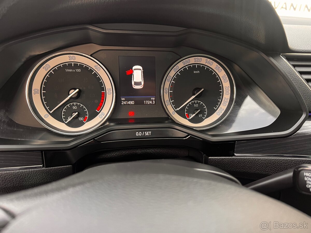 Skoda Super Combi 2,0tdi,-€ kup. na SVK odpočet DPH - 10