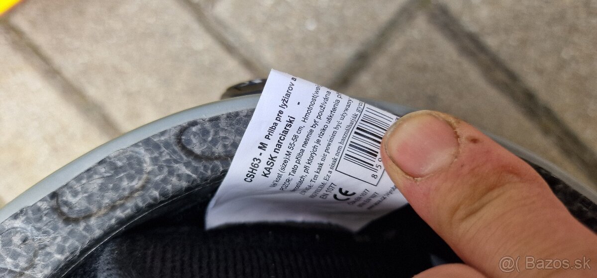 Prilba na lyžovačku - 10