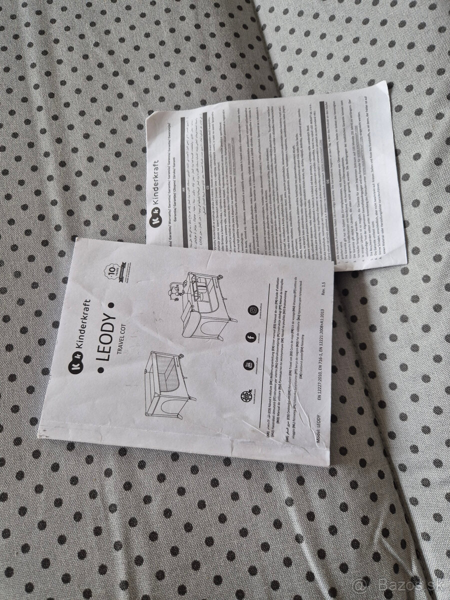 Polohovatelna cestovna postielka + prislusenstvo - 10