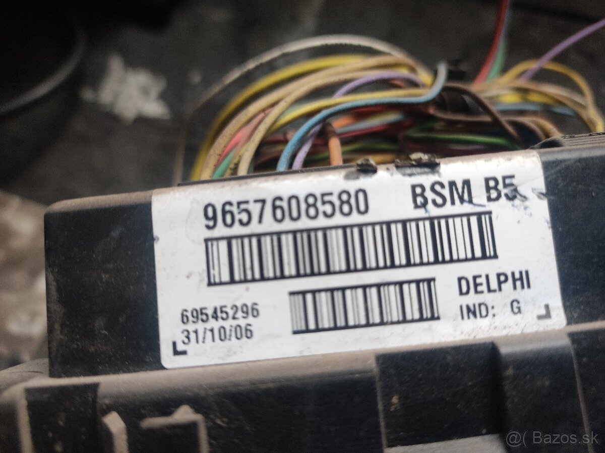 Riadiaca jednotka ECU - 10