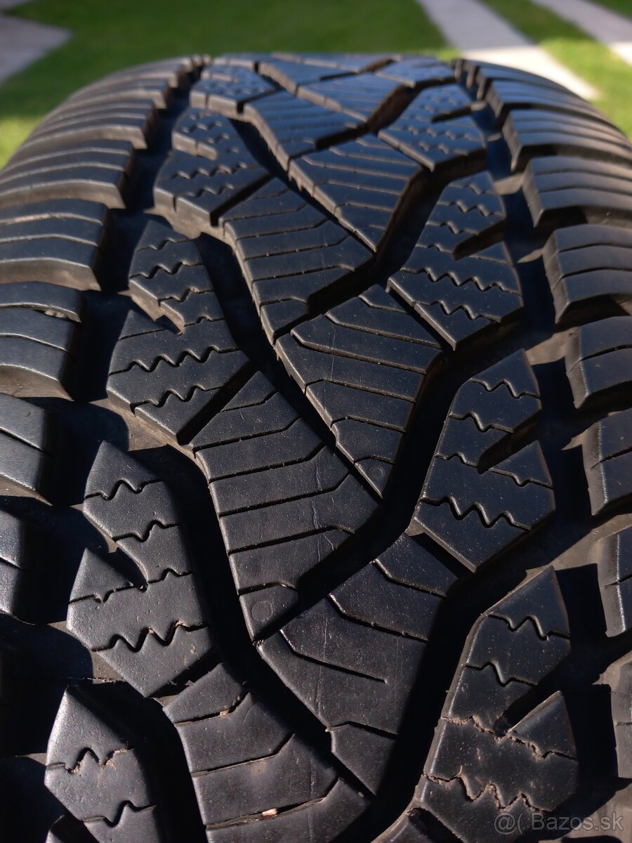 205/55 r16 celoročne pneumatiky - 10