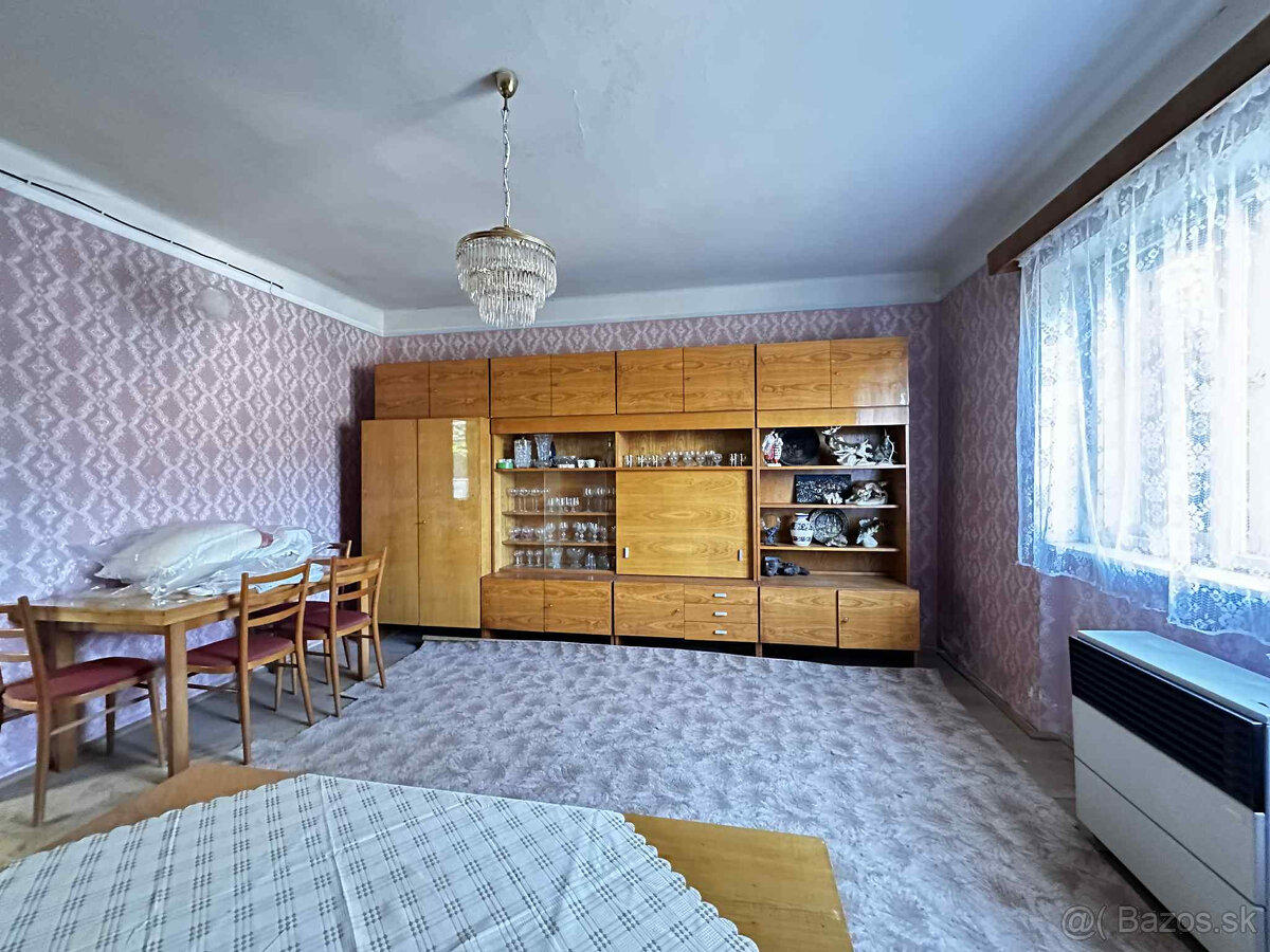 Na predaj starší rodinný dom s veľkým pozemkom v obci Duna - 10