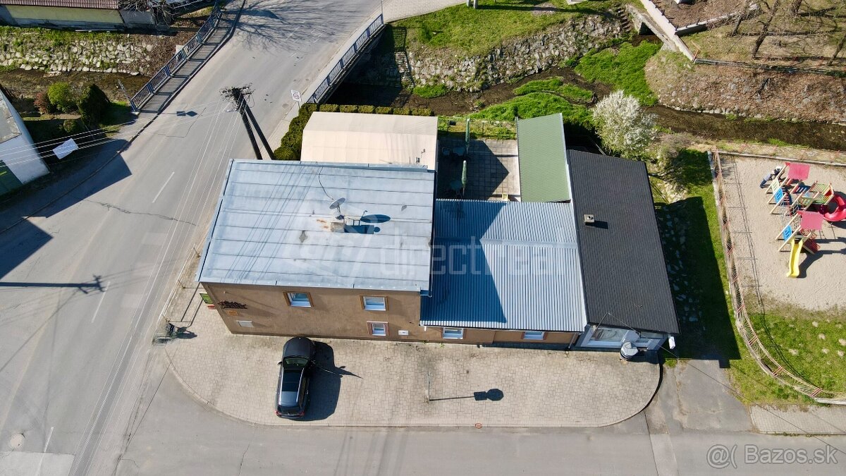 Penzión na námestí s vlastným barom a nenahraditeľným výhľad - 10