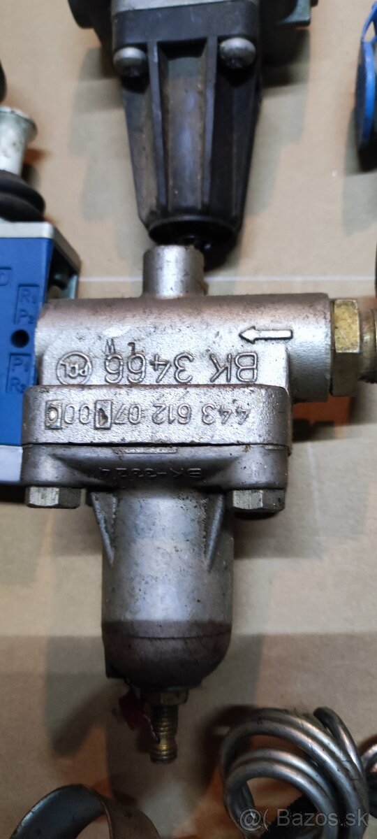 Náhradné diely - 10