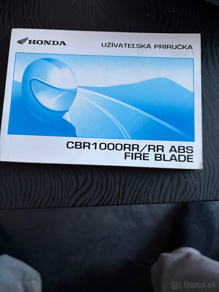 Honda cbr 1000rr fireblade - 10