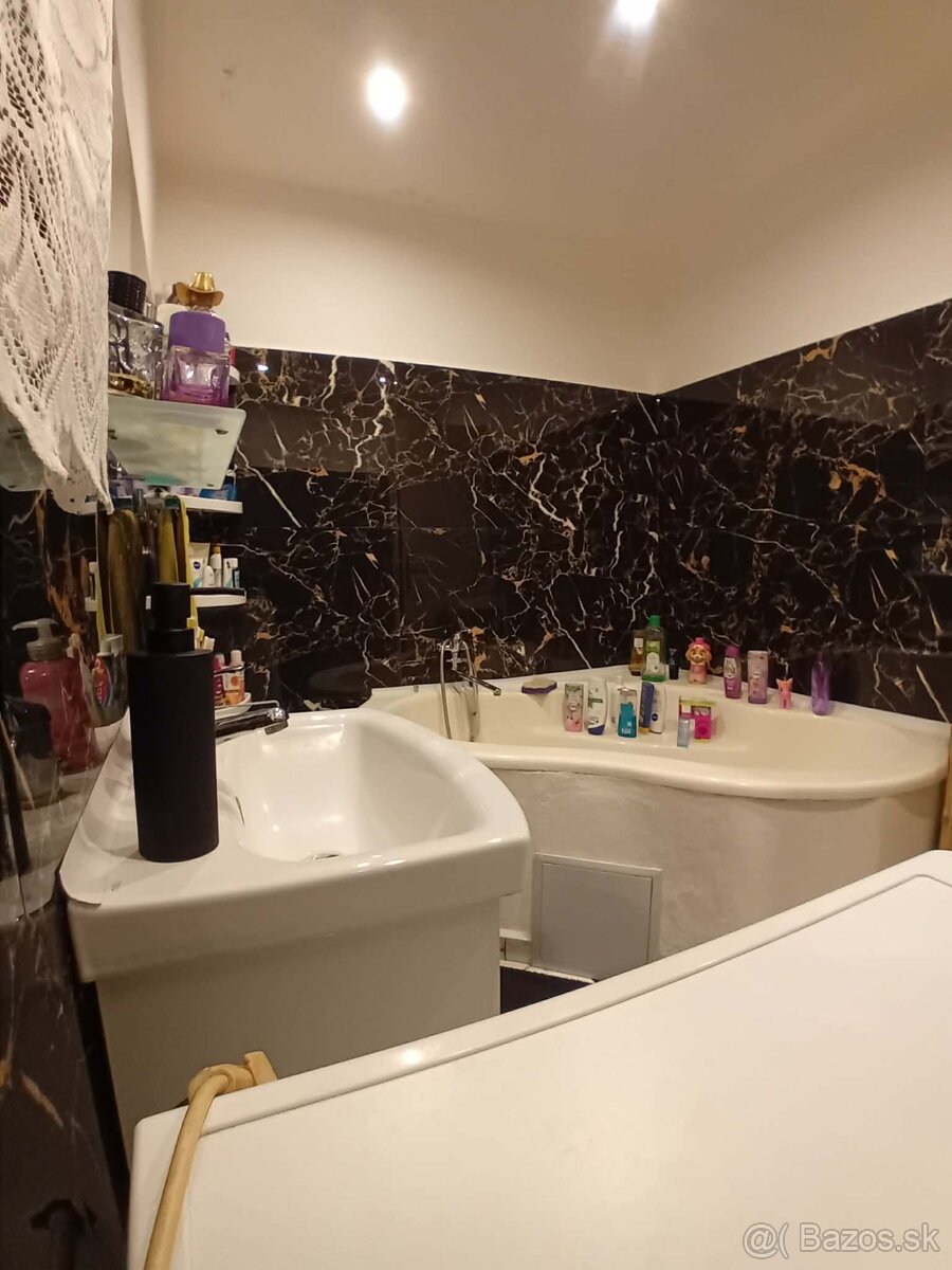 Ponúkam práce - 10