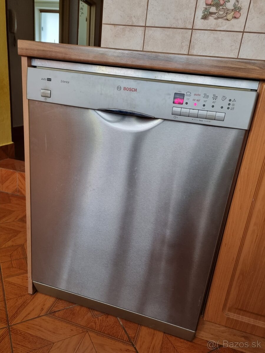 Poprad JUH3, 3 izbovy prerobeny byt - 10