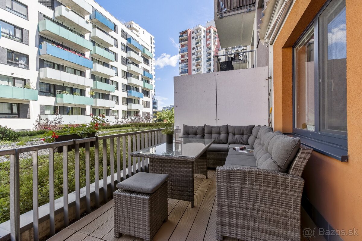 NA PREDAJ 2-IZBOVÝ BYT S TERASOU, NOVOSTAVBA, JÉGÉHO ALEJ - 10