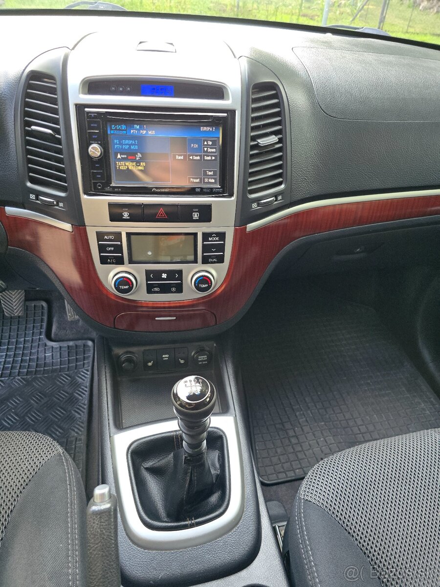 Hyundai SantaFe 2.2 CRDi 4WD - 10