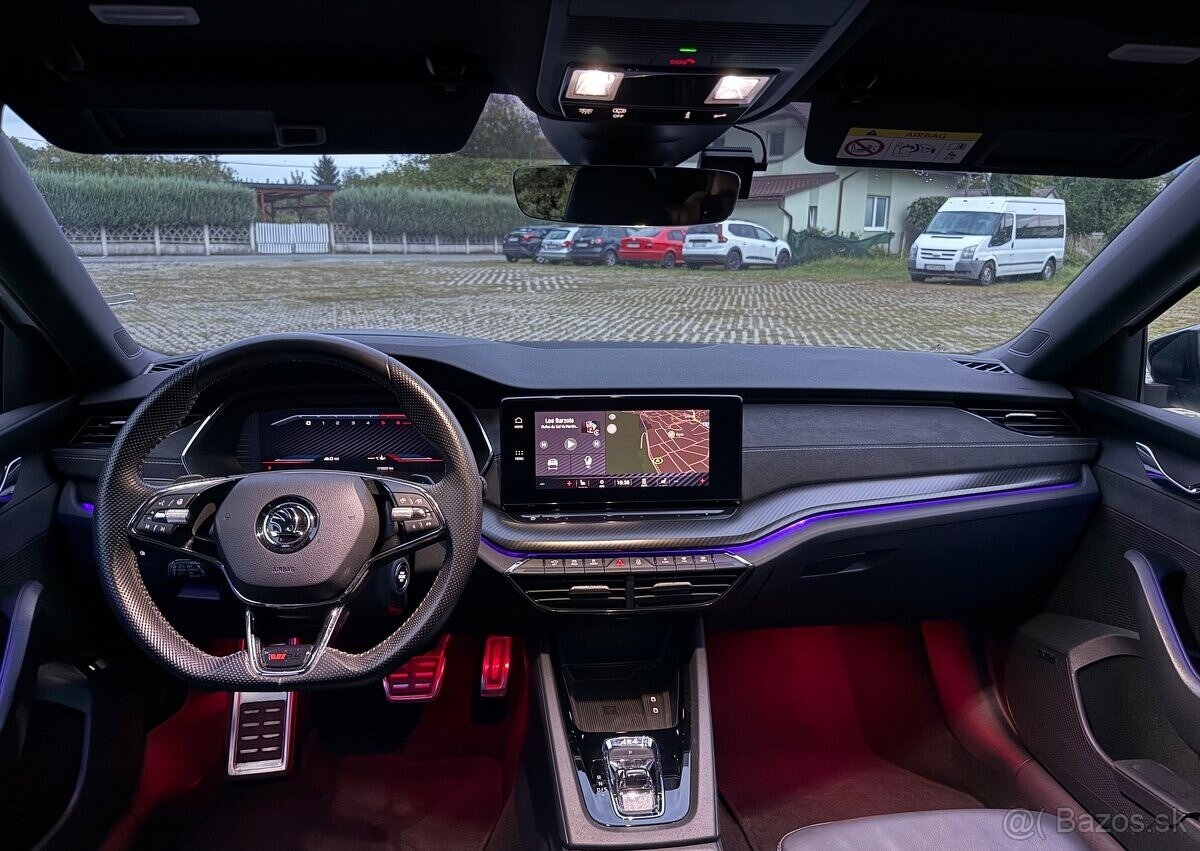 Škoda Octavia Combi vRS TDI 4x4 - 10