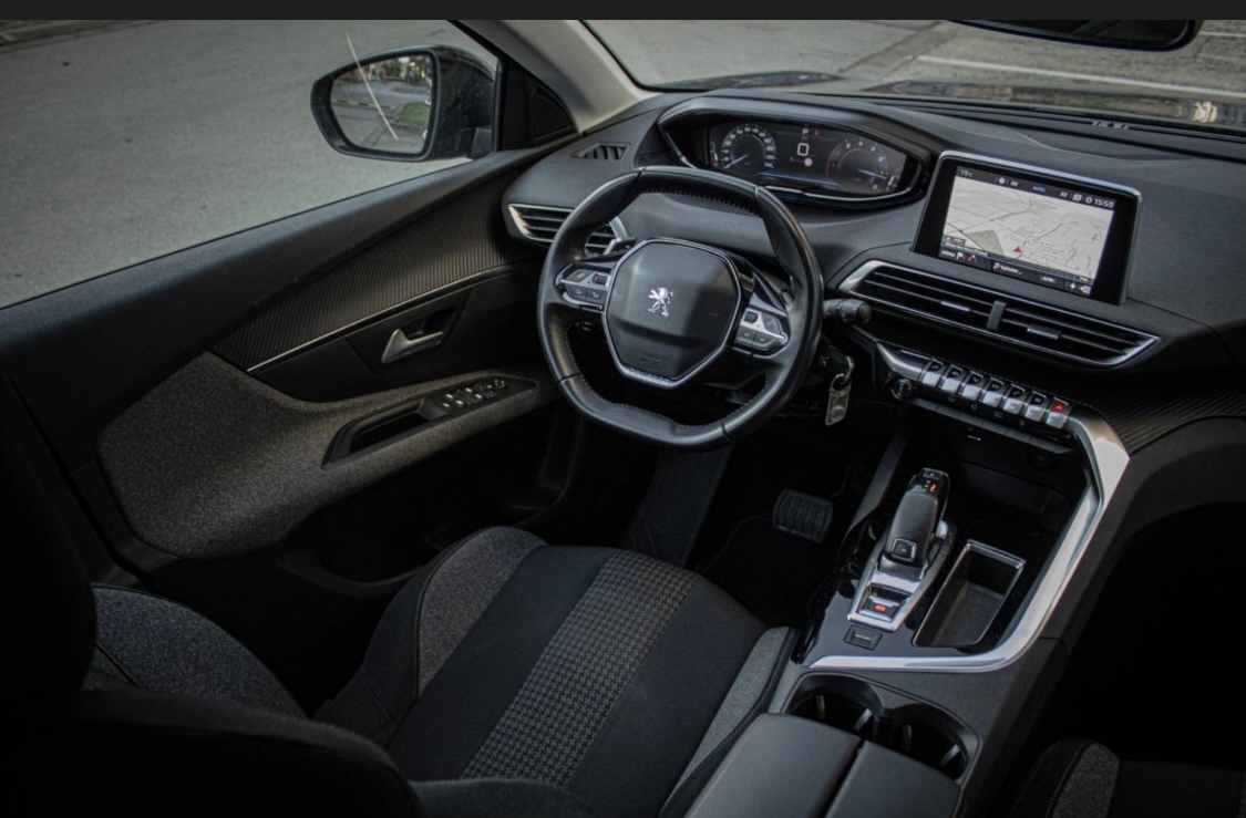 Predám Peugeot 5008 1.2 Puretech - 10