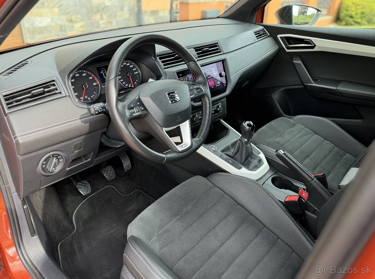 Seat Arona Xcellence LED, KEYLESS GO,ALCANTARA - 10