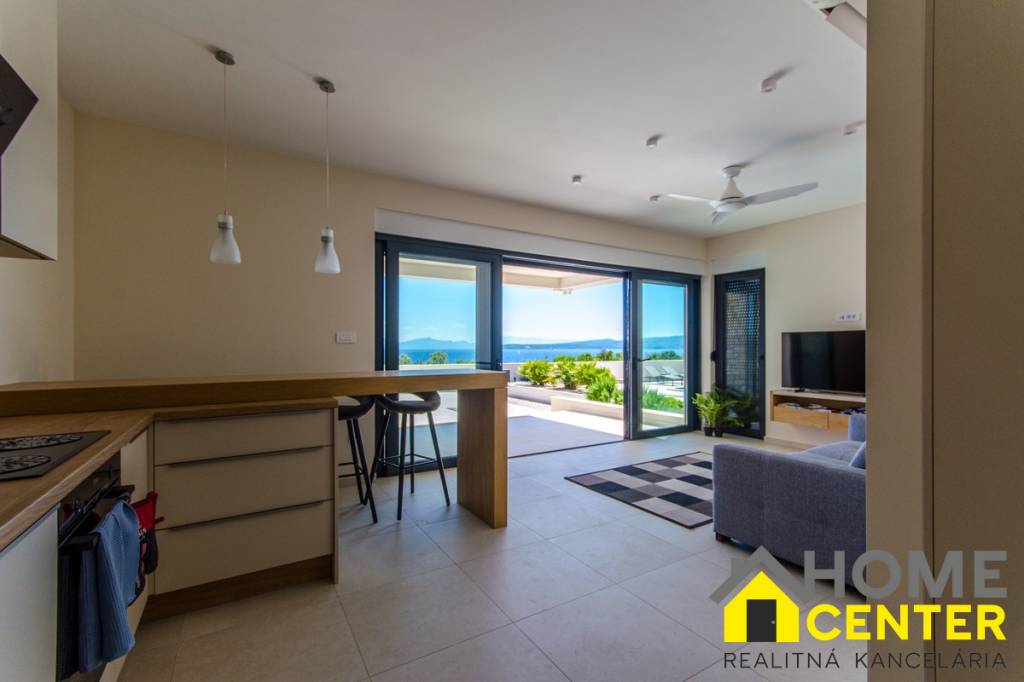 NA PREDAJ kamenná vila /400 m² / s výhľadom na more, ostrov - 10