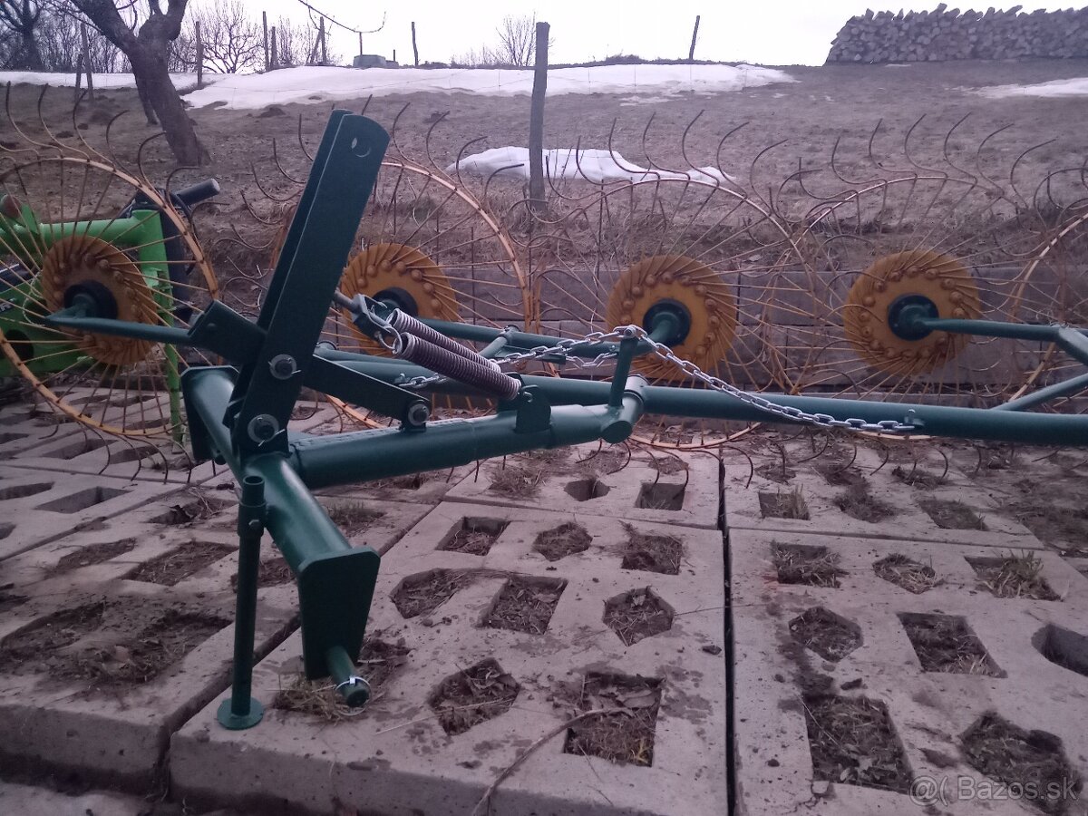 Slniečková hrabačka - 10