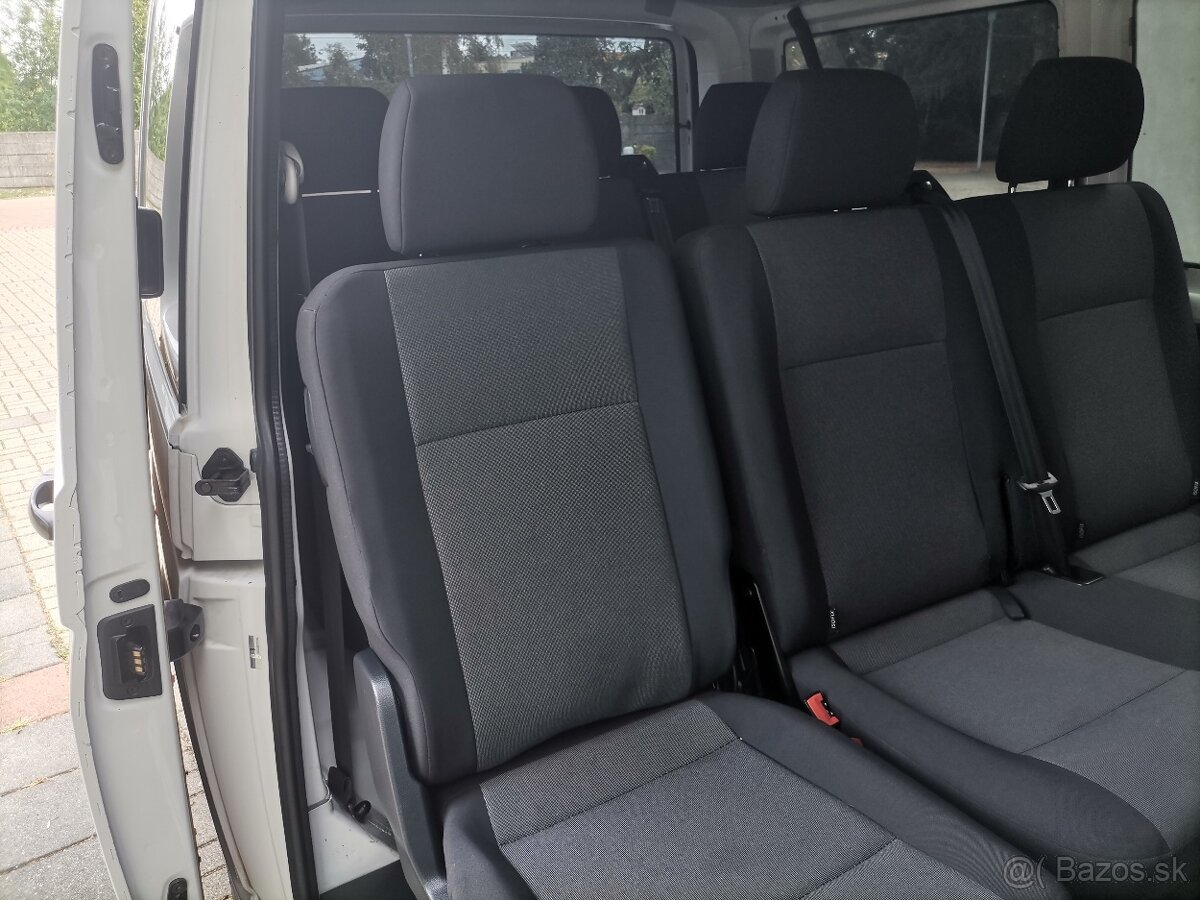 Volkswagen Transporter T6 model 2018, automat DSG - 10