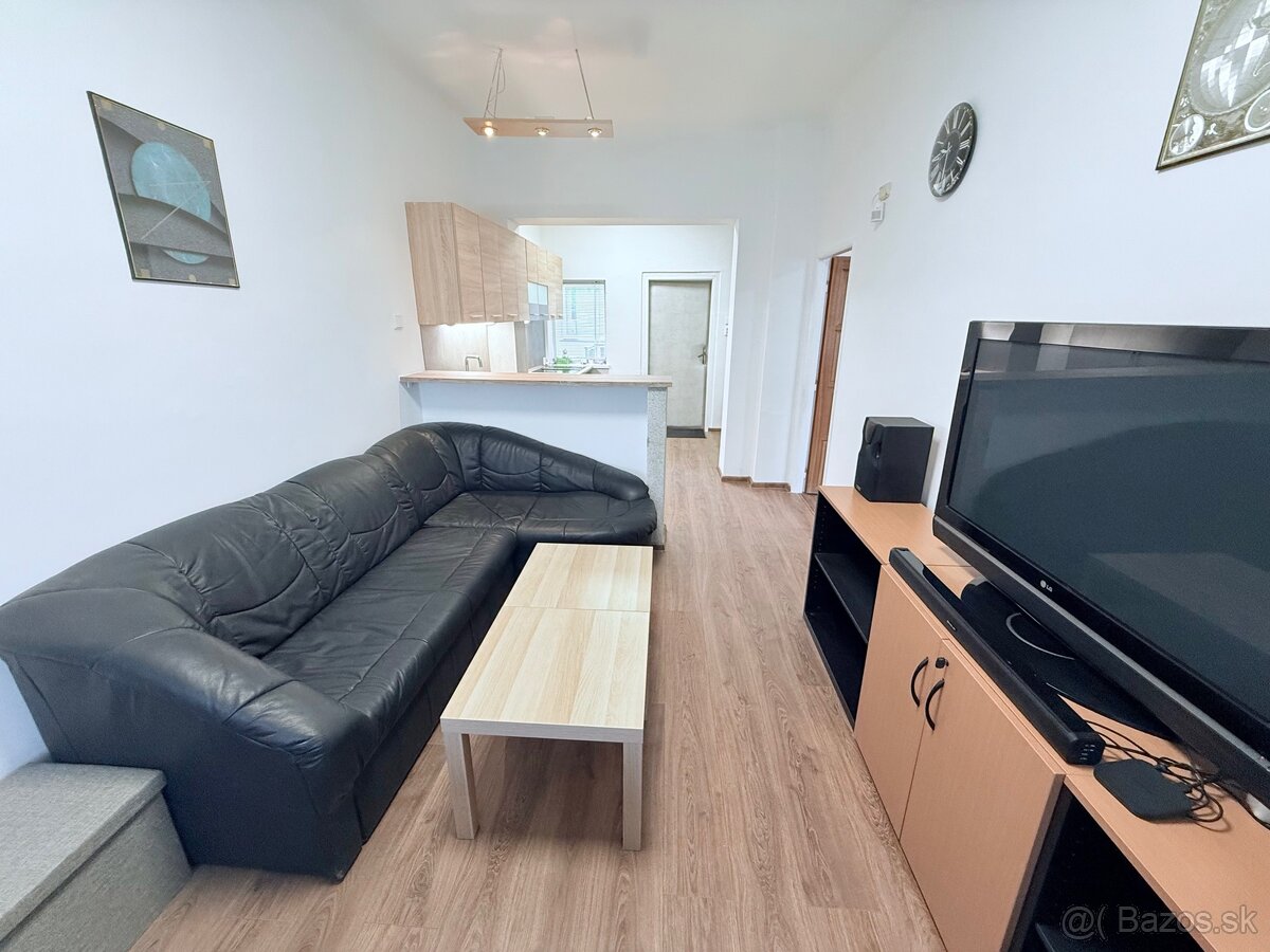 Prenájom 2izbový byt Gavlovičova, Bratislava - 10