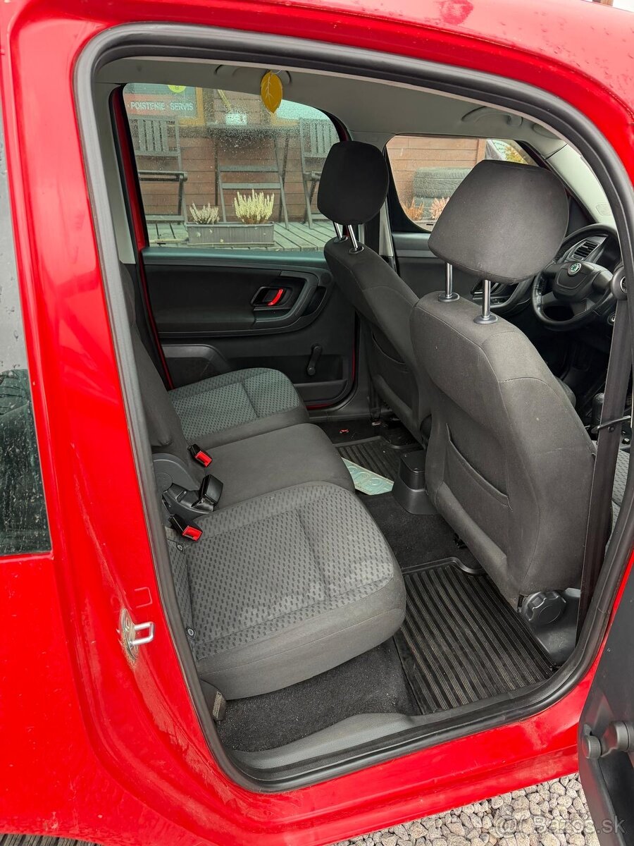 Škoda Roomster 1,6TDi Style - 10