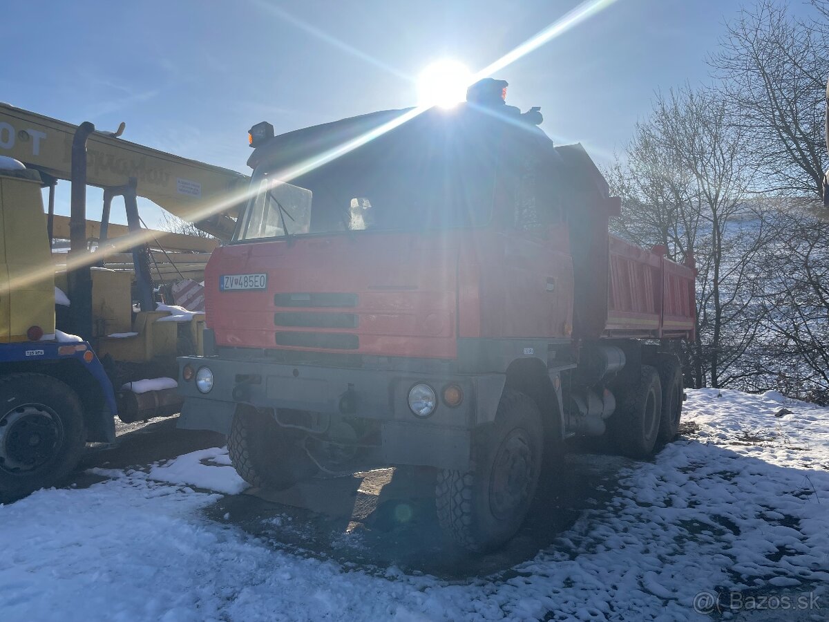 TATRA T815 sypač s pluhom - 10