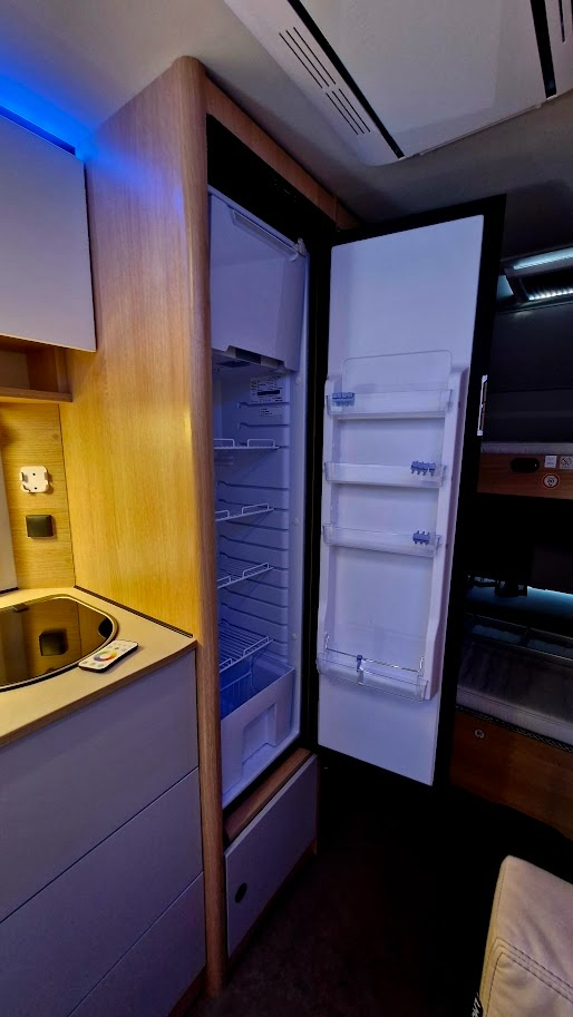 LMC STYLE 493 /70/ - 10