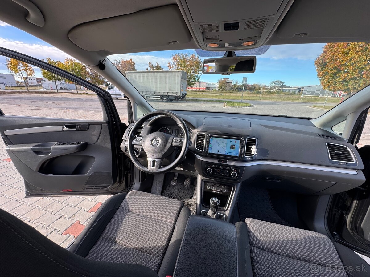VW Sharan 2.0 TDi 103kw - ponúknite cenu sms,email,WhatsApp - 10