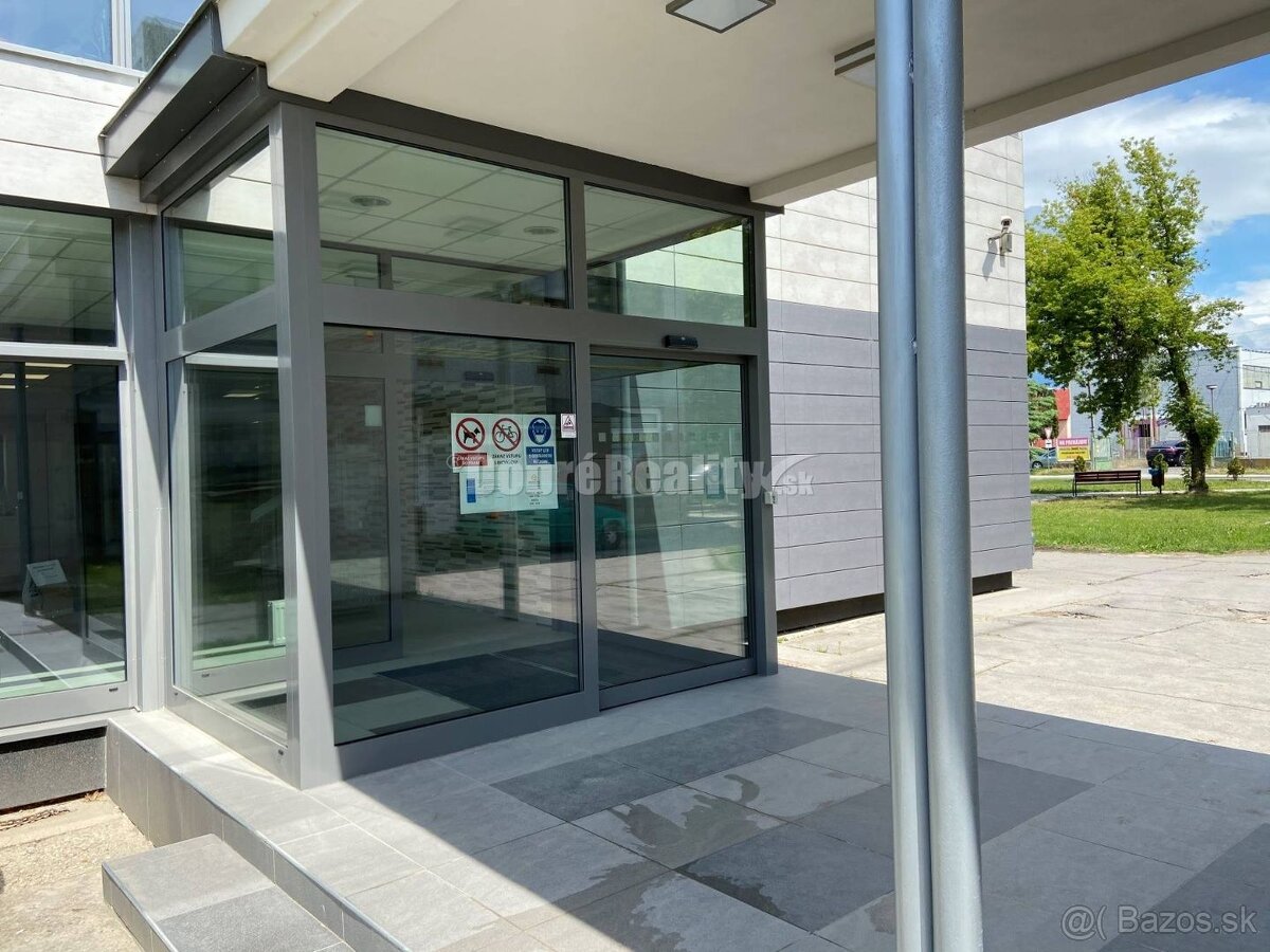 Na prenájom pekný obchodný priestor o rozlohe 110 m2 v Rima - 10