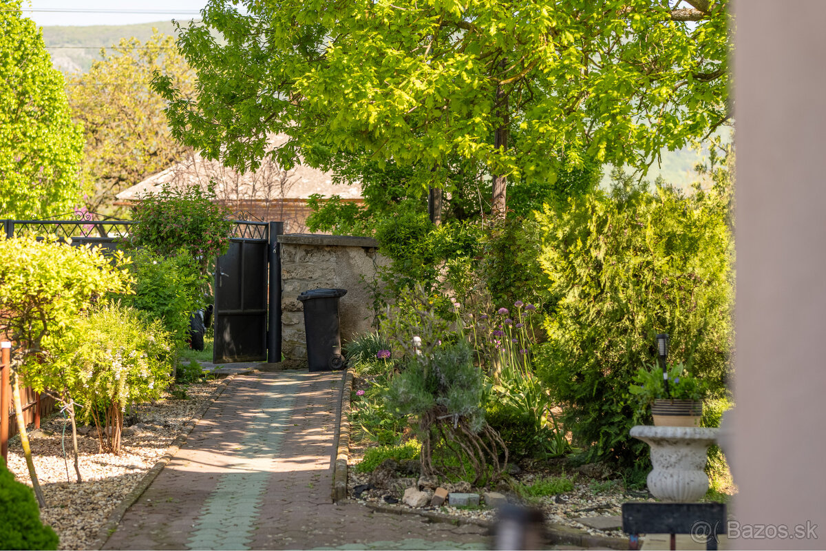 Historický zemiansky DOM vo Včelároch - 10