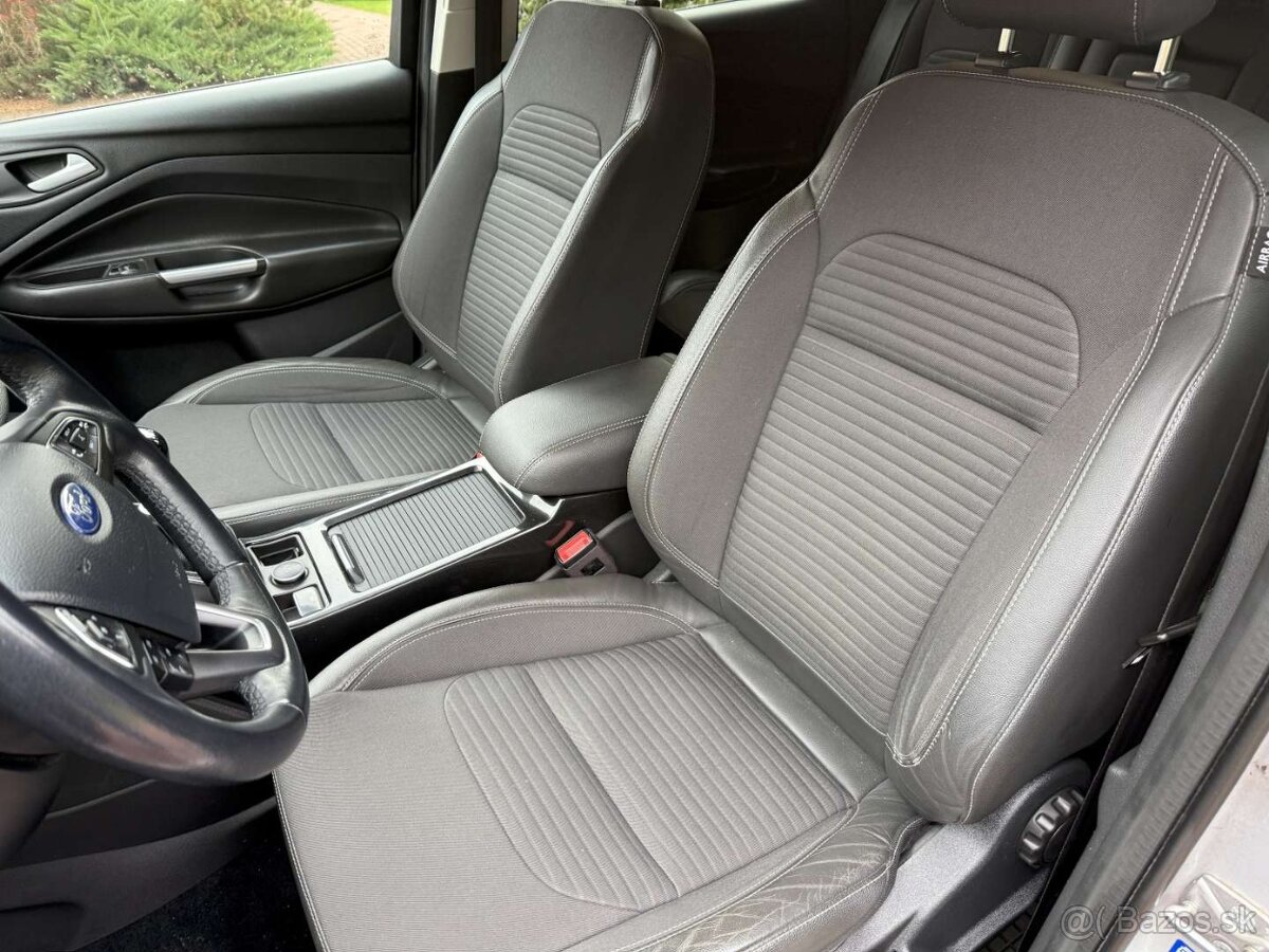 FORD KUGA 2,0TDCi 4x4 - 10