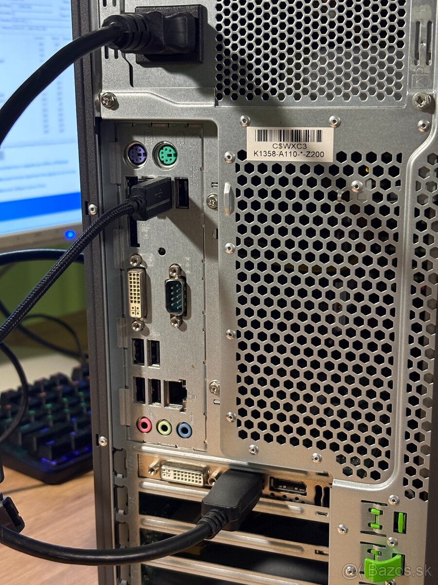 Fujitsu W410, i5, 8GB RAM, NVIDIA Quadro 2000 - 10