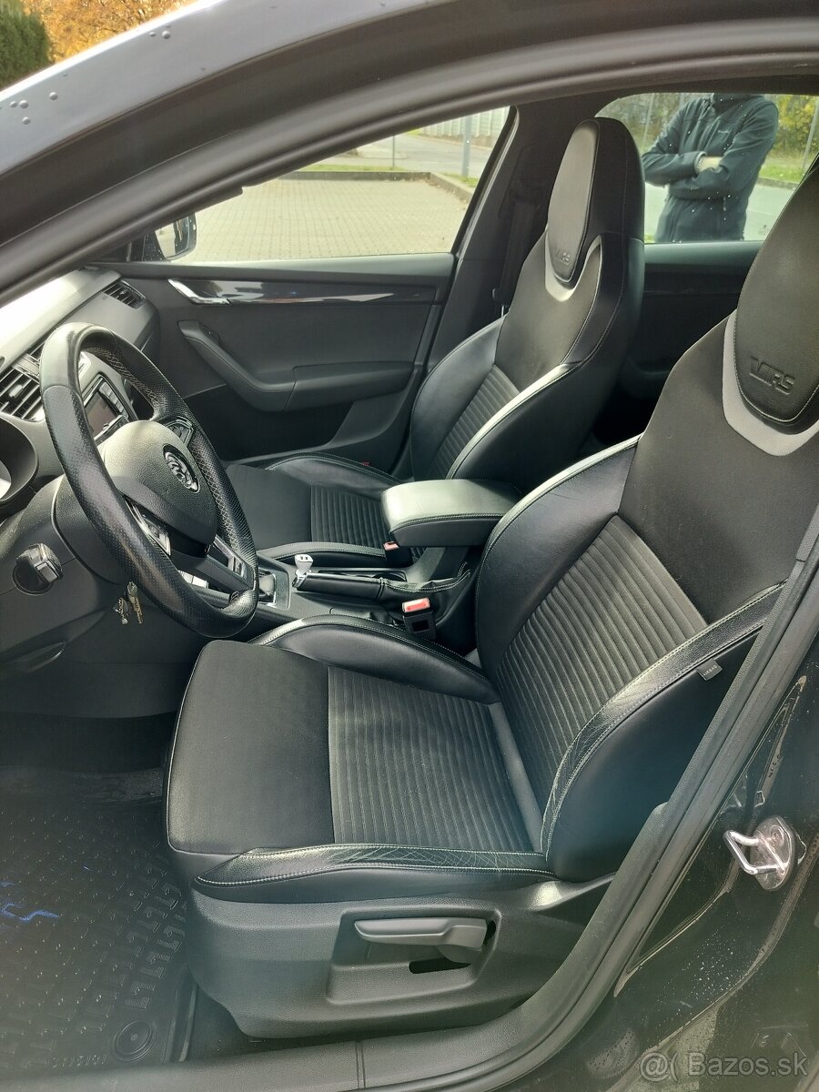 Škoda Octavia 3 RS 135 kw - 10
