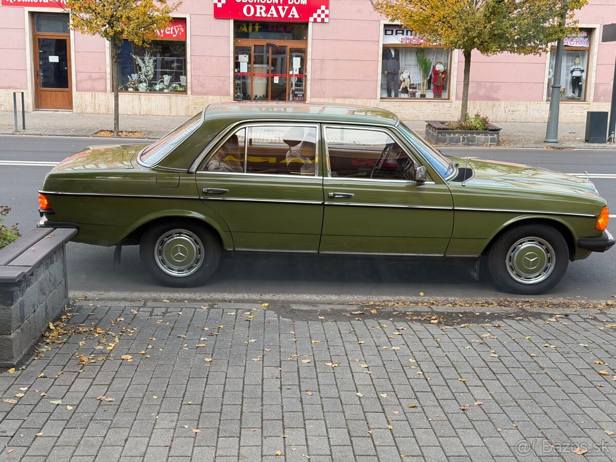 Mercedes-Benz (w123 piano) 2,4D - 10