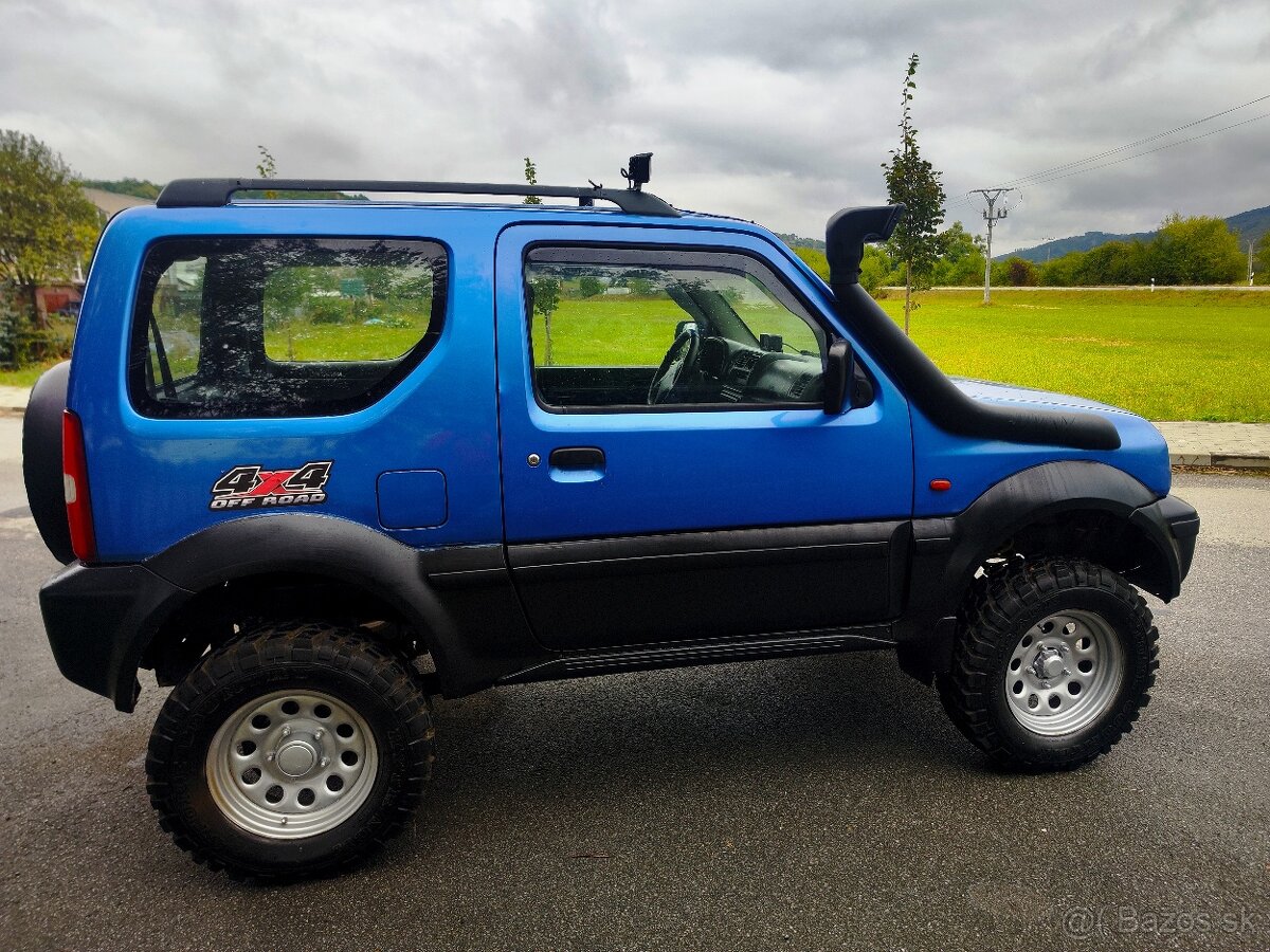 Suzuki Jimny - 10