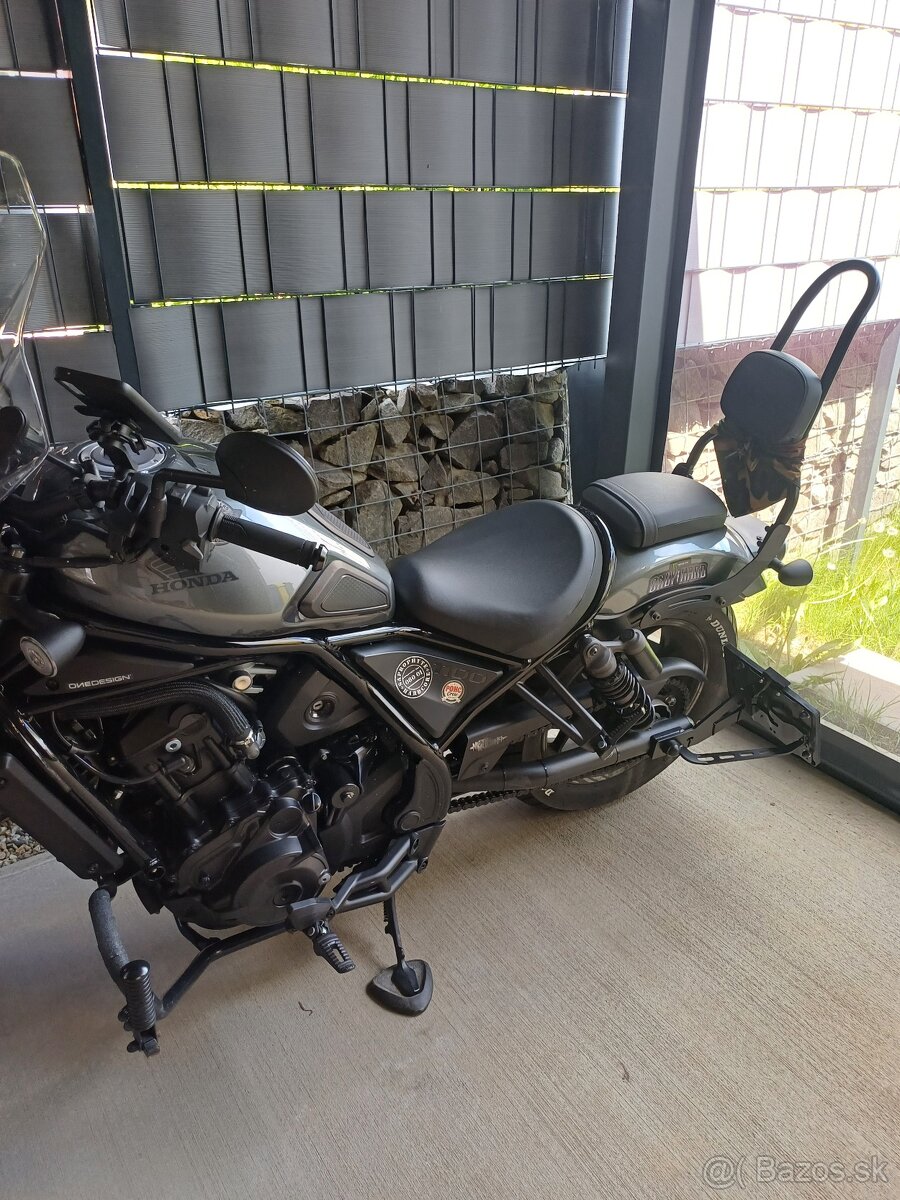 Honda rebel 1100 - 10