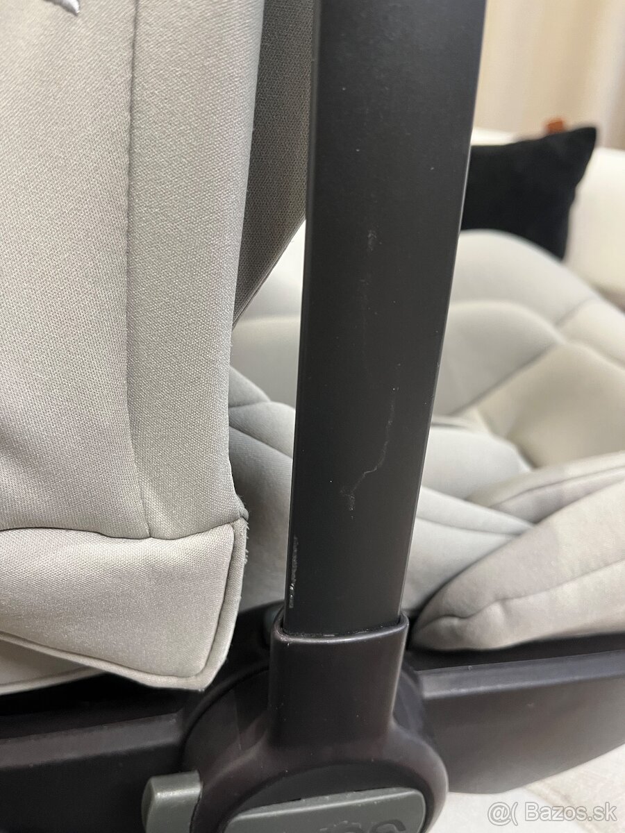 Polohovatelne vajicko nuna arra next s bazou isofix - 10