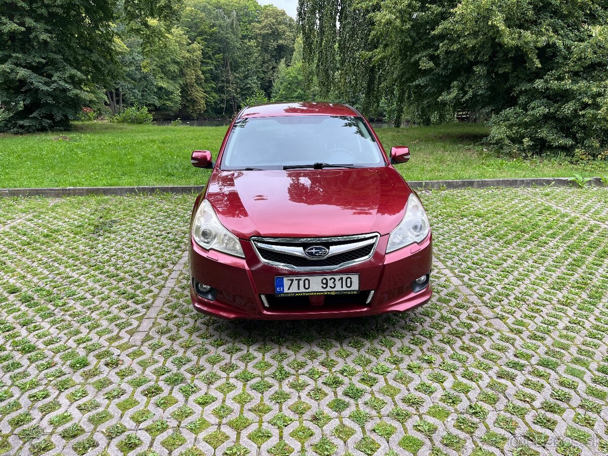Subaru Legacy 2010 2.0i CVT - 10